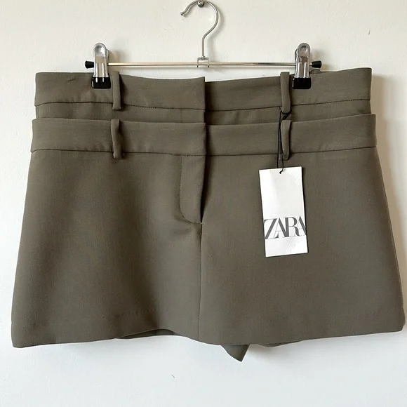 Brand New w Tags! ZARA Dark Khaki Double Belt Skirt-Shorts Size M - Picture 1 of 7